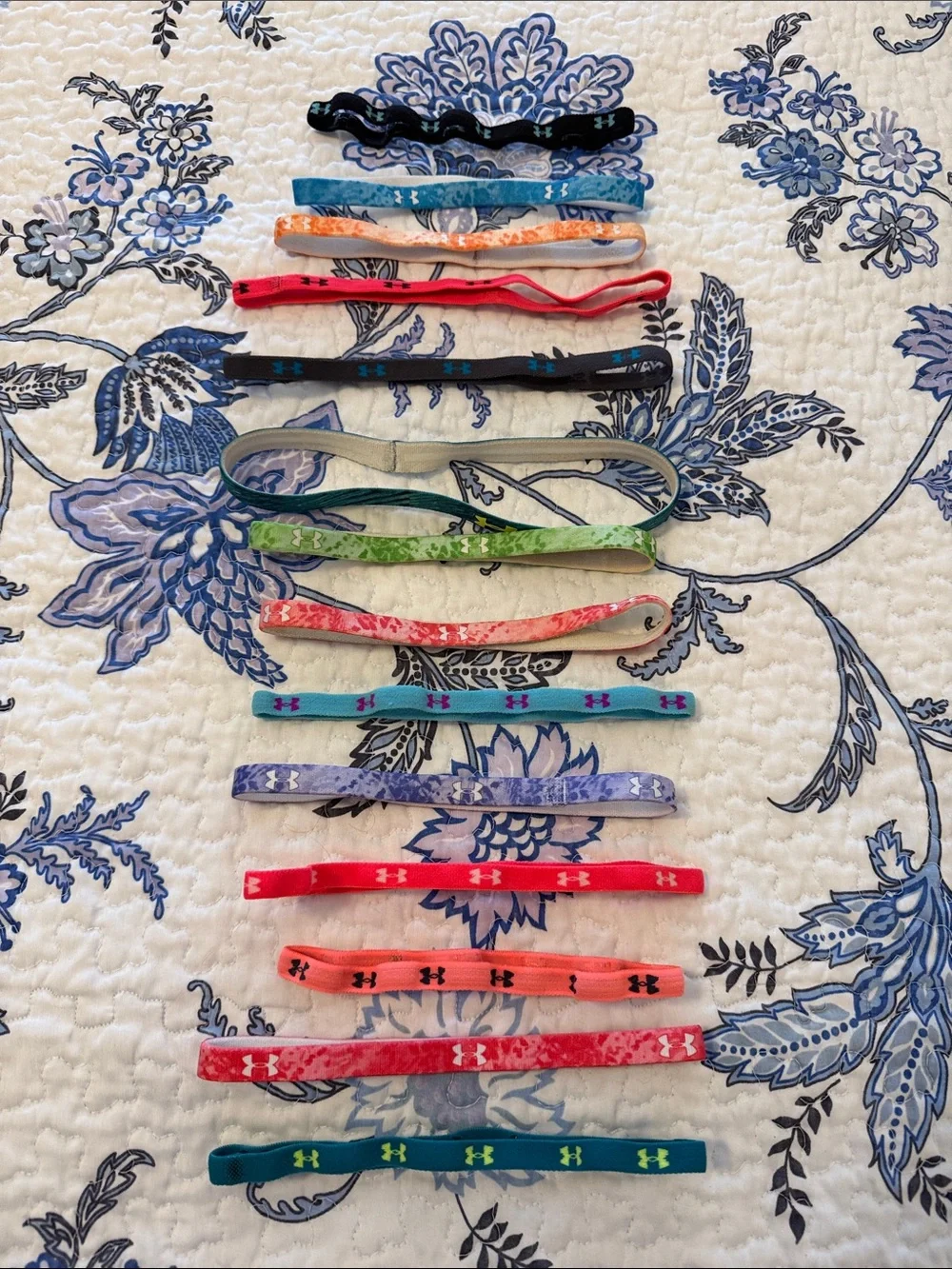 Under Armour Kids Assorted No-Slip Elastic Headbands - Multi Color Pack